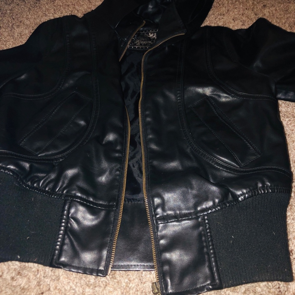 Jacket - Picture 3 of 3